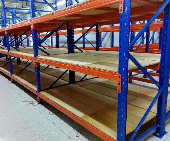 如何快速識別倉庫損壞貨架  